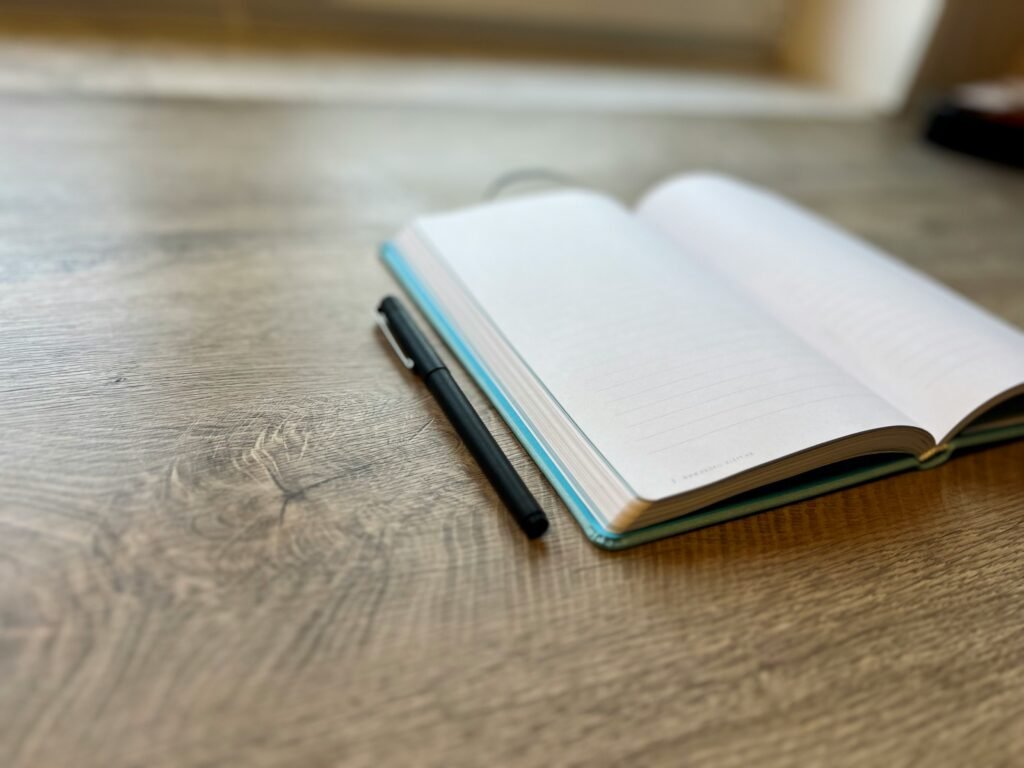 The writer's desk credit swanky fella-unsplash